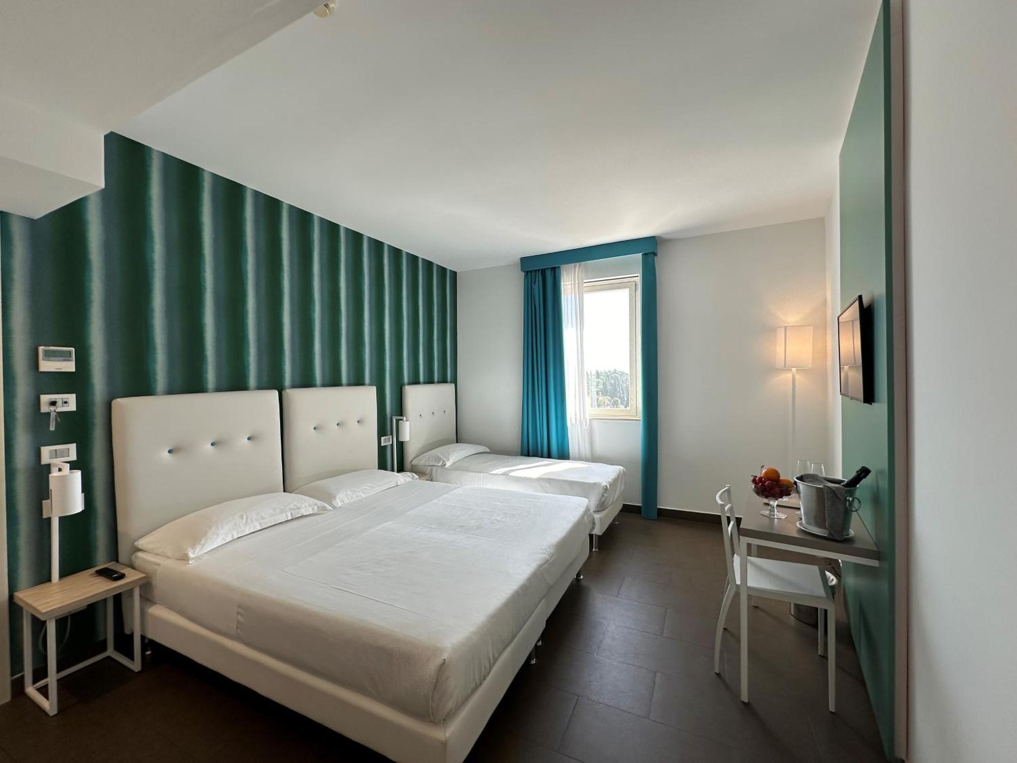 Il Piccolo Giardino Gh ***Superior Hotel ตาออร์มินา ภายนอก รูปภาพ