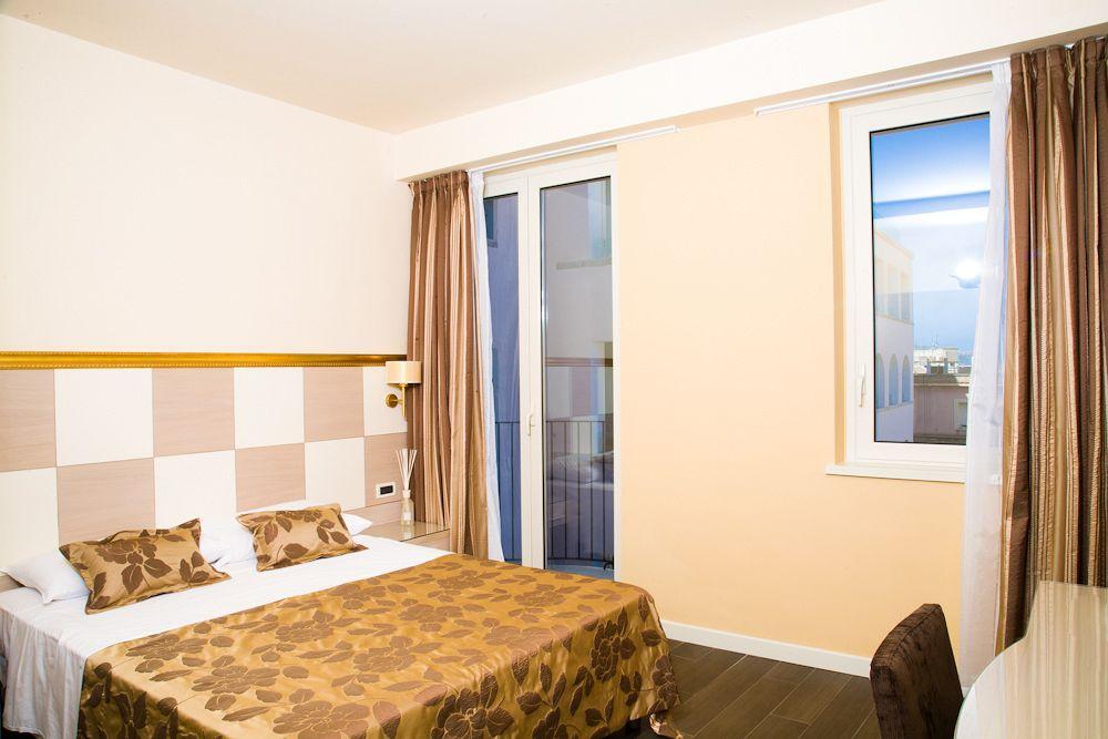 Il Piccolo Giardino Gh ***Superior Hotel ตาออร์มินา ภายนอก รูปภาพ