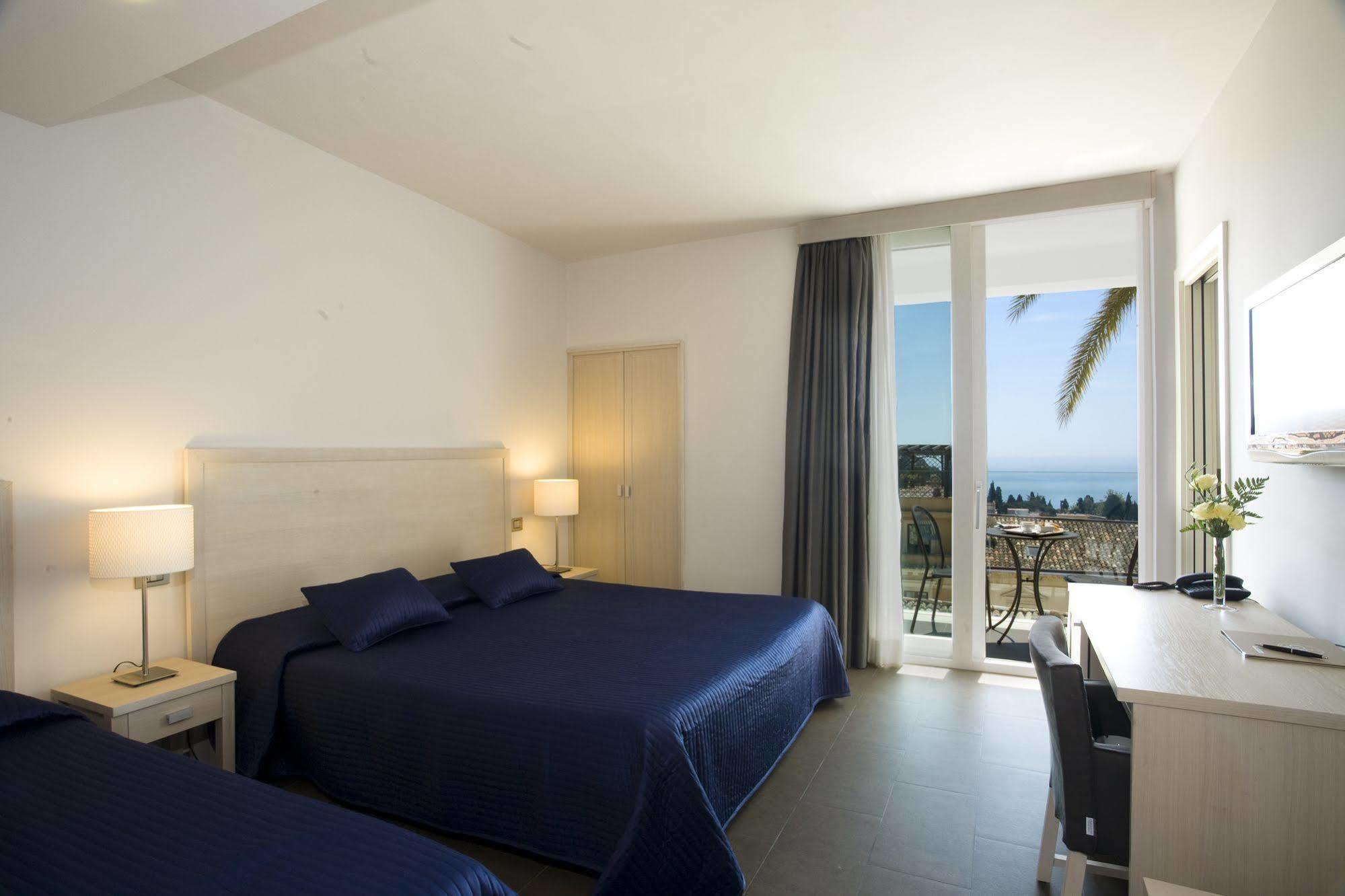 Il Piccolo Giardino Gh ***Superior Hotel ตาออร์มินา ภายนอก รูปภาพ
