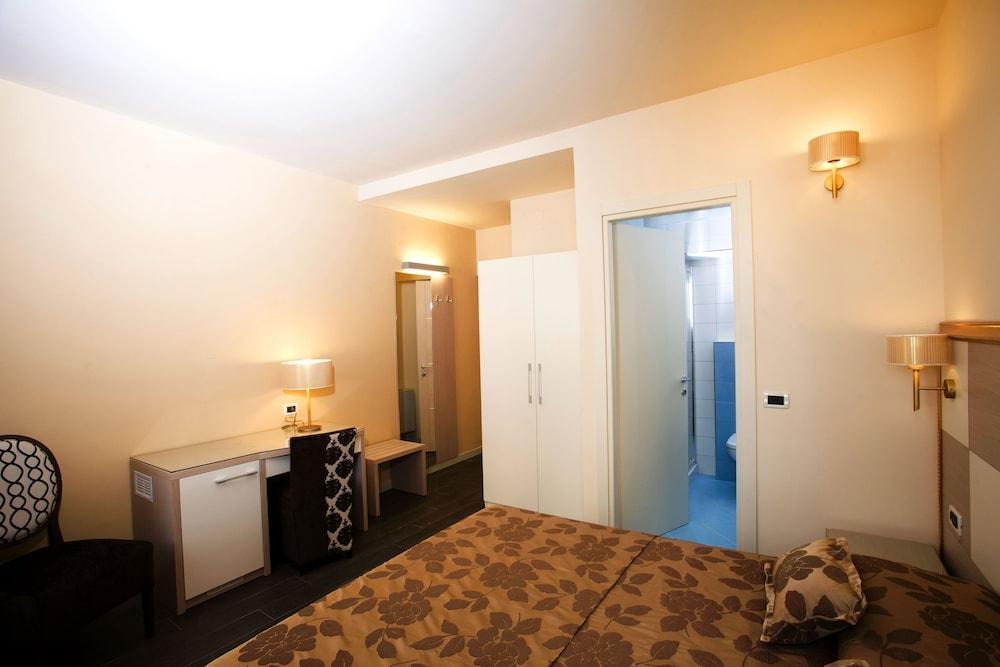 Il Piccolo Giardino Gh ***Superior Hotel ตาออร์มินา ภายนอก รูปภาพ